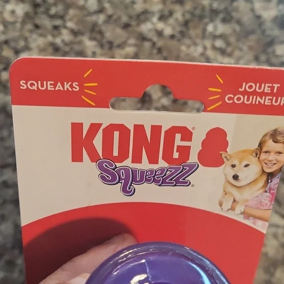 KONG Squeezz Stick Fetch Dog Toy - Purple - Large new w tag play fetch - Picture 3 of 9